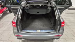 AKM405 · Mercedes-Benz E-Klass 2018 diesel-kombi motorrum — Transport Bil Syd Skåne