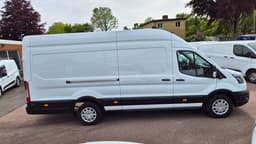 DRG14B · Ford Transit 350 2023 diesel-transportbil - skåp däck och fälg — Transport Bil Syd Skåne
