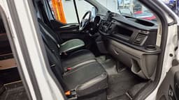 EFS05T · Ford Transit Custom 2022 diesel-transportbil - skåp bild 19 — Transport Bil Syd Skåne