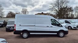 GZG73B · Ford Transit 350 2024 diesel-transportbil - skåp instrumentpanel — Transport Bil Syd Skåne