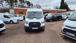 GZG73B · Ford Transit 350 2024 diesel-transportbil - skåp däck och fälg — Transport Bil Syd Skåne