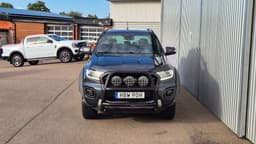 HBW90H · Ford Ranger 2020 diesel-pickup däck och fälg — Transport Bil Syd Skåne