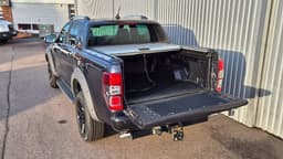 HBW90H · Ford Ranger 2020 diesel-pickup baksäte interiör — Transport Bil Syd Skåne