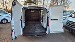 KPG111 · Ford Transit Custom 2018 diesel-transportbil - skåp instrumentpanel — Transport Bil Syd Skåne