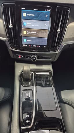 SBK978 · Volvo V90 2022 hybrid-kombi motorrum — Transport Bil Syd Skåne