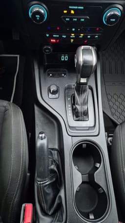 SUS096 · Ford Ranger 2022 diesel-pickup bild 18 — Transport Bil Syd Skåne