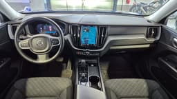 TLU149 · Volvo XC60 2023 hybrid-suv bild 21 — Transport Bil Syd Skåne