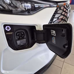 UBP16A · Ford E-Transit Custom 2025 elektrisk transportbil - skåp bild 21 — Transport Bil Syd Skåne