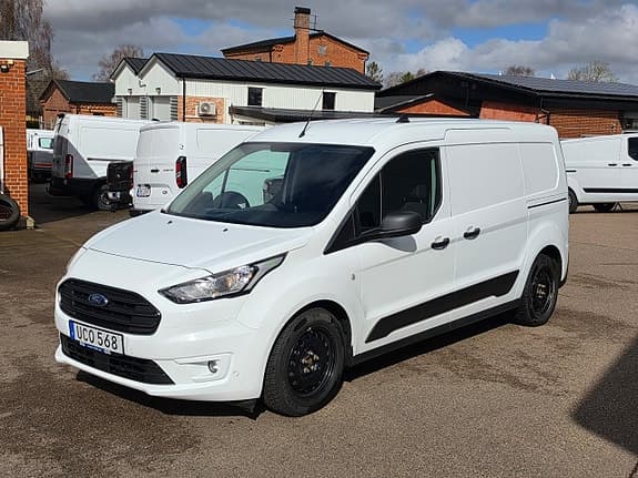 UCO568 · Ford Transit Connect 2022 diesel-transportbil - skåp framifrån — Transport Bil Syd Skåne