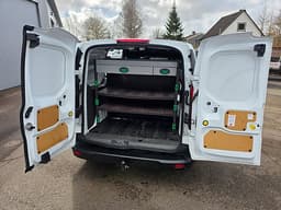 UCO568 · Ford Transit Connect 2022 diesel-transportbil - skåp baksäte interiör — Transport Bil Syd Skåne