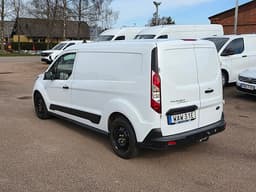 WAW31E · Ford Transit Connect 2024 diesel-transportbil - skåp instrumentpanel — Transport Bil Syd Skåne