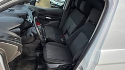 WAW31E · Ford Transit Connect 2024 diesel-transportbil - skåp baksäte interiör — Transport Bil Syd Skåne