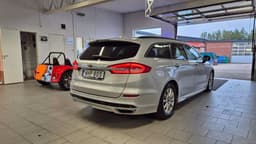 WHP80S · Ford Mondeo 2022 diesel-kombi lastutrymme — Transport Bil Syd Skåne