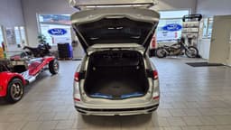 WHP80S · Ford Mondeo 2022 diesel-kombi instrumentpanel — Transport Bil Syd Skåne