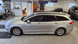 WHP80S · Ford Mondeo 2022 diesel-kombi baksäte interiör — Transport Bil Syd Skåne