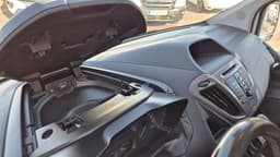 YOY305 · Ford Transit Custom 2017 diesel-transportbil - skåp bild 13 — Transport Bil Syd Skåne