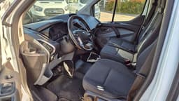 YOY305 · Ford Transit Custom 2017 diesel-transportbil - skåp bild 14 — Transport Bil Syd Skåne