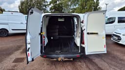 YWP384 · Ford Transit Custom 2018 diesel-transportbil - skåp baksäte interiör — Transport Bil Syd Skåne