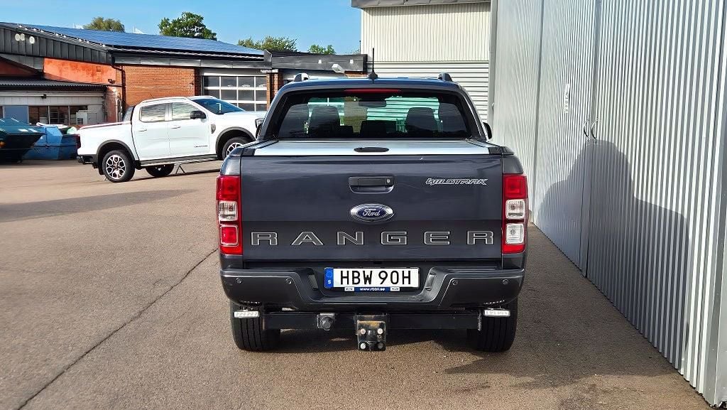 HBW90H · Ford Ranger 2020 diesel-pickup förarplats interiör — Transport Bil Syd Skåne