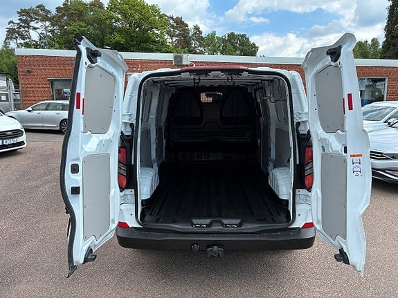 Ford Custom 2025 diesel-transportbil - skåp förarplats interiör — Transport Bil Syd Skåne