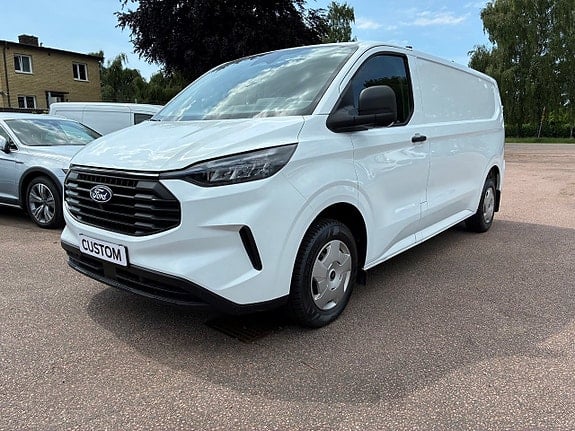 Ford Custom 2025 diesel-transportbil - skåp framifrån — Transport Bil Syd Skåne